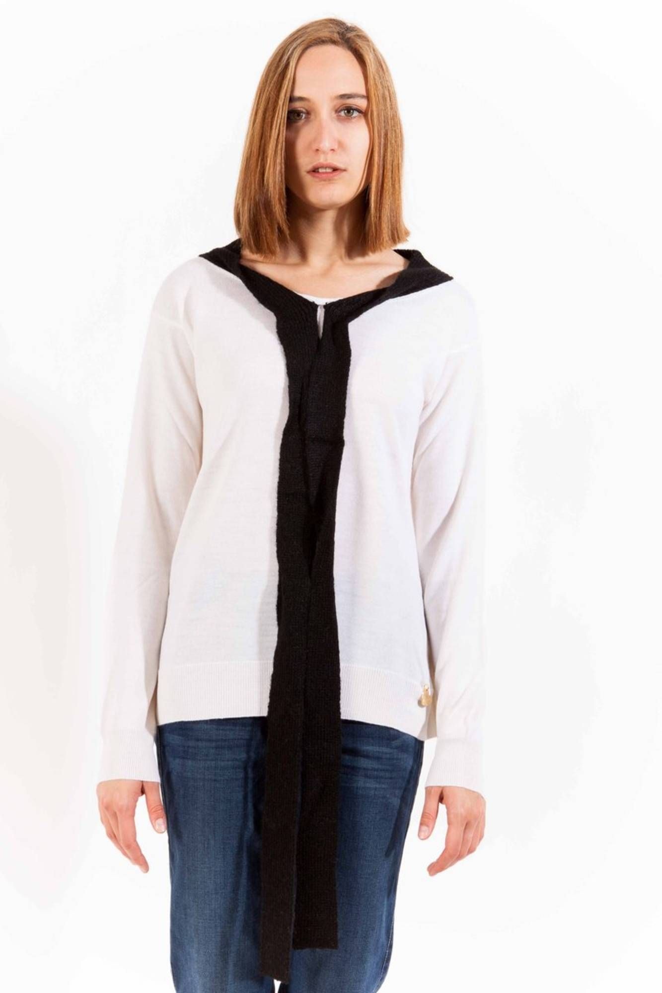 WEIßER FRAUEN-SWEATER LOVE MOSCHINO